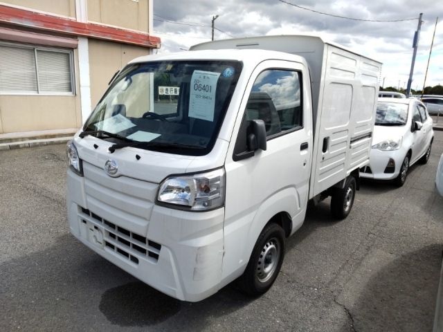 6401 Daihatsu Hijet truck S500P 2019 г. (LUM Kobe Nyusatsu)